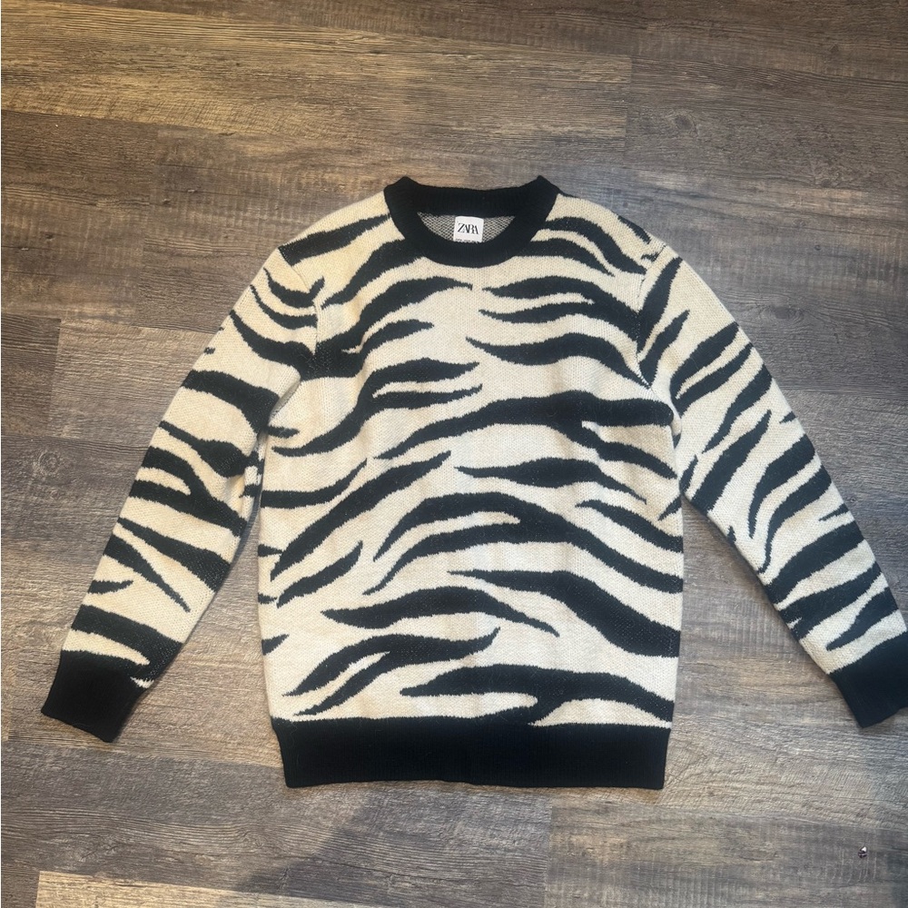 Zara Black and White Zebra Print Men's Sweater